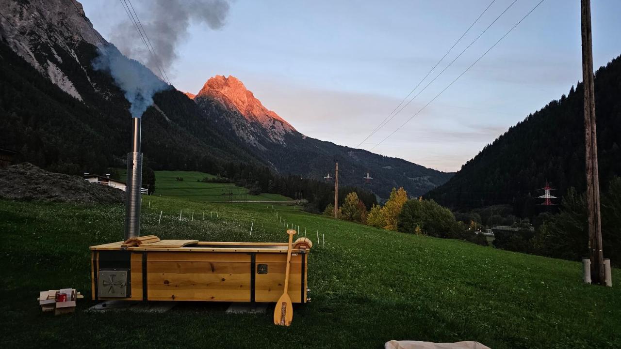 Apart Galeon Pettneu am Arlberg Buitenkant foto